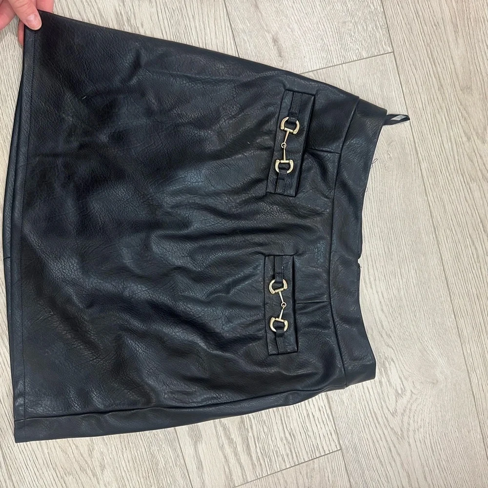 7 FOR ALL MANKIND skirt S - Picture 3 of 8